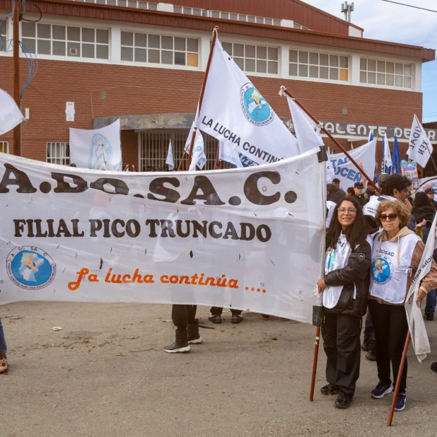 Reunión del Ejecutivo, ADOSAC y AMET: los pedidos de los gremios, ofrecimiento de horas cátedras, ca