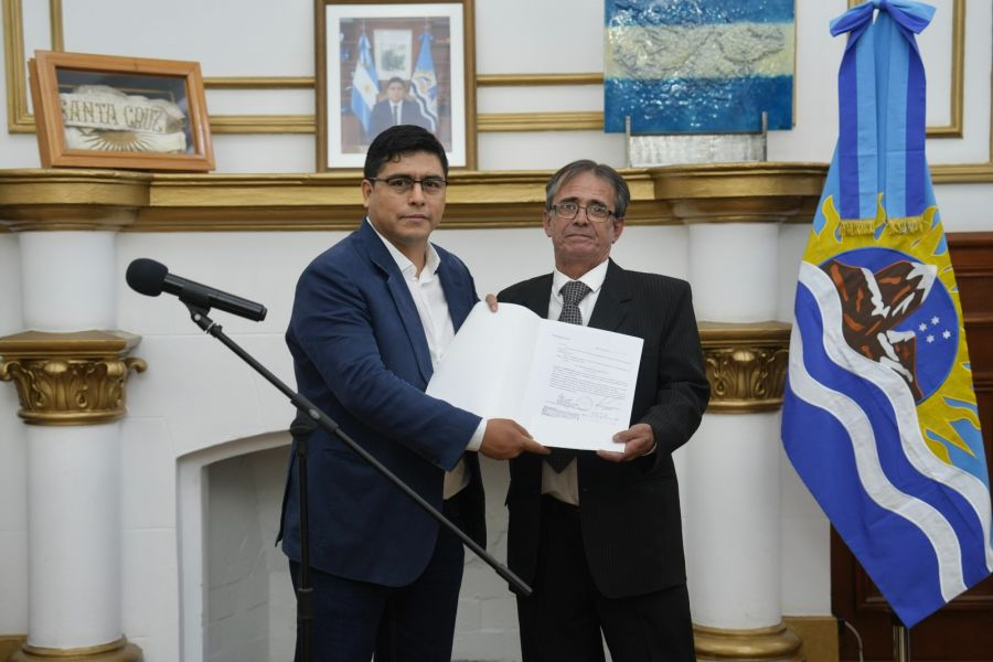 Santa Cruz: Claudio Vidal pidió la renuncia del ministro de Trabajo Juan Mata