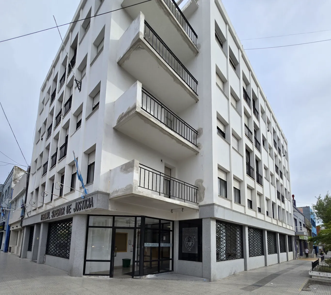 Diputados que aprobaron el pago de salario a los nuevos Jueces del STJ que no trabajan y aducen “car