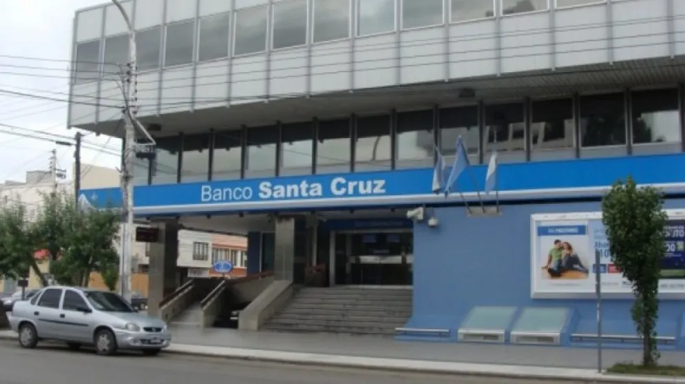 Banco Santa Cruz y Provincia lanzan línea de asistencia crediticia para empleados públicos