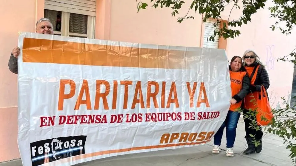 Aprosa Paro de salud en Santa Cruz: trabajadores anuncian medida de 48 horas por reclamos salariales