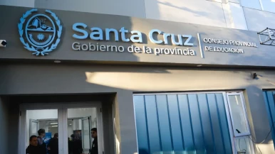 El Gobierno busca frenar el paro docente en Santa Cruz e iniciar sin conflictos el ciclo lectivo