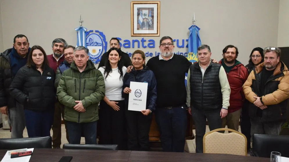 Verbes anunció paritarias y confirmó fechas de pago para estatales: cuándo comienzan las negociacio