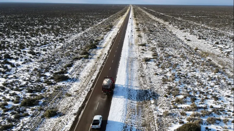 Alerta por nevadas Santa Cruz: extienden la restricción total de circulación por nevadas y hielo has