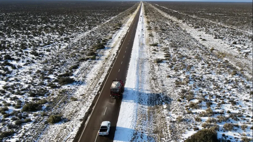 Informe meteorológico Vialidad Provincial emitió un alerta meteorológico por lluvias, niebla, nieve y rutas con hielo en Santa Cruz