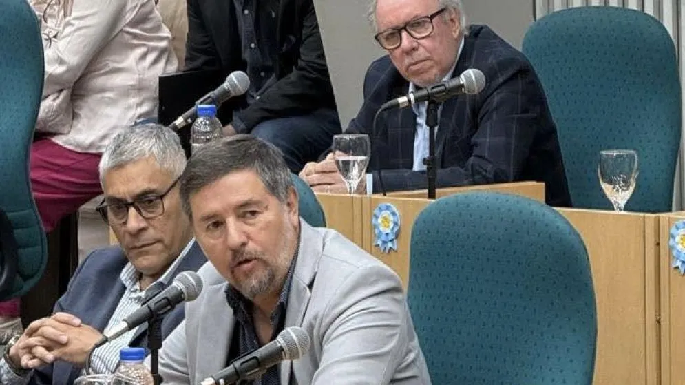 Reforma electoral Muñoz: "La nueva ley electoral de Santa Cruz debe tener boleta única, ficha limpia y debate obligatorio"