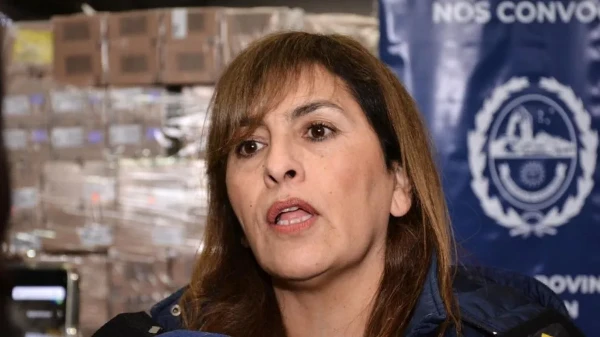 Rasgido: "Esta acción tiene que ver con una política pública que prioriza la educación de los santacruceños"